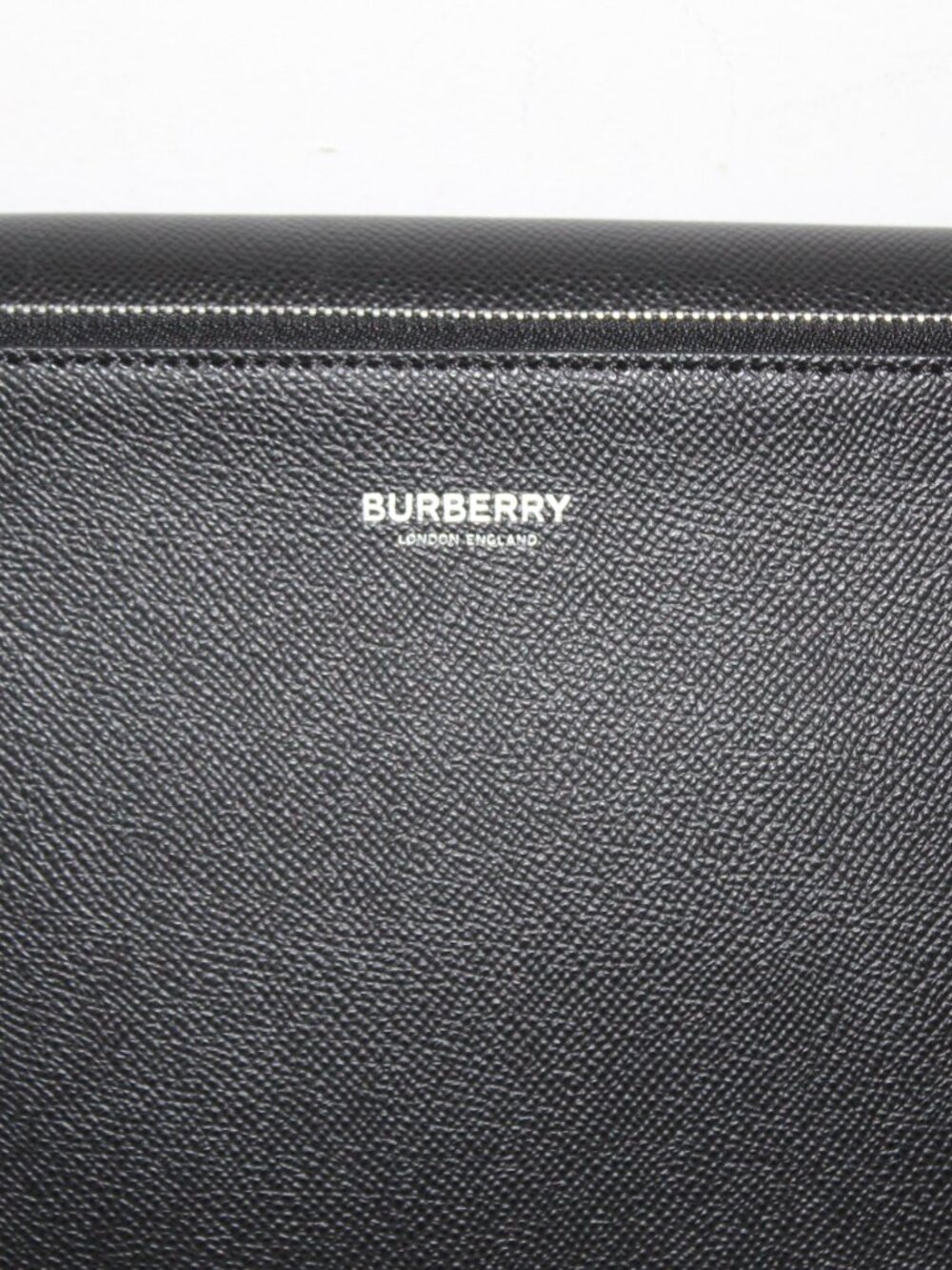 Burberry Grained Leather Black Crossbody Shoulder Bag 2 Way Strap Black Snap Zip - Picture 6 of 15